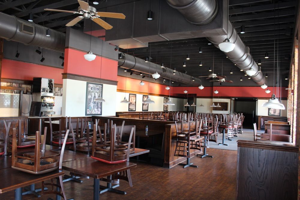 Former Corner Bakery: 108 Market St, Flowood, MS 39232